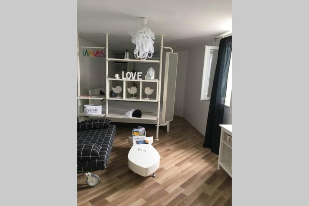 A Bright Hideaway Apartment Dubrovnik Bagian luar foto
