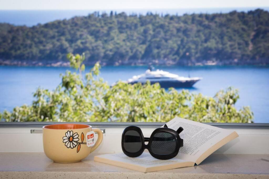 A Bright Hideaway Apartment Dubrovnik Bagian luar foto